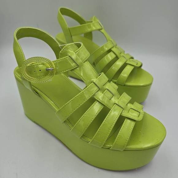 Circus by Sam Edelman Shoes - Circus by Sam Edelman Lime Green Platform Sandals Womens size 9 NEW never worn